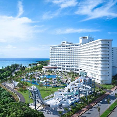 Grand Mercure Okinawa Cape Zanpa Resort Yomitan Exteriör bild