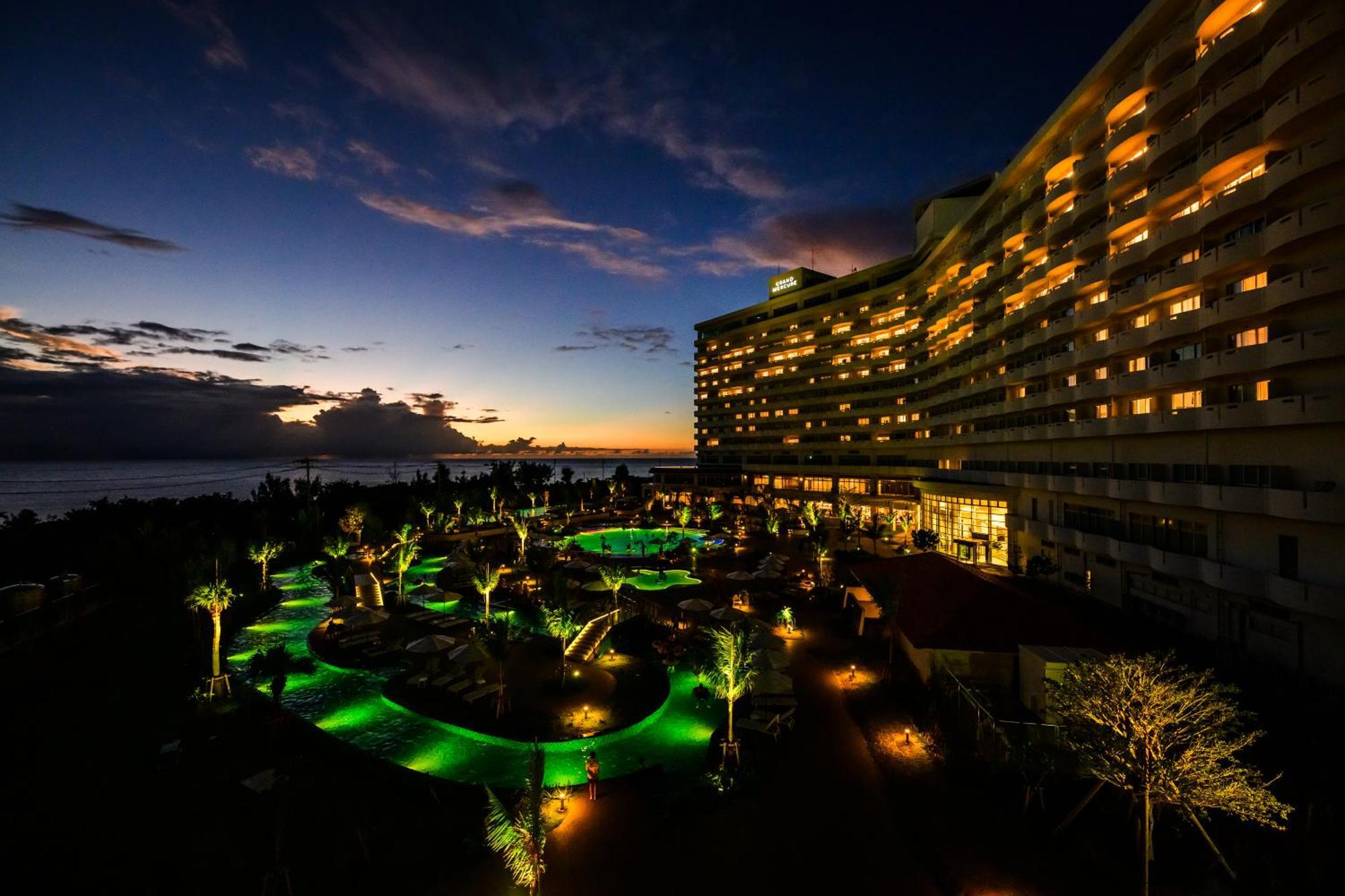 Grand Mercure Okinawa Cape Zanpa Resort Yomitan Exteriör bild