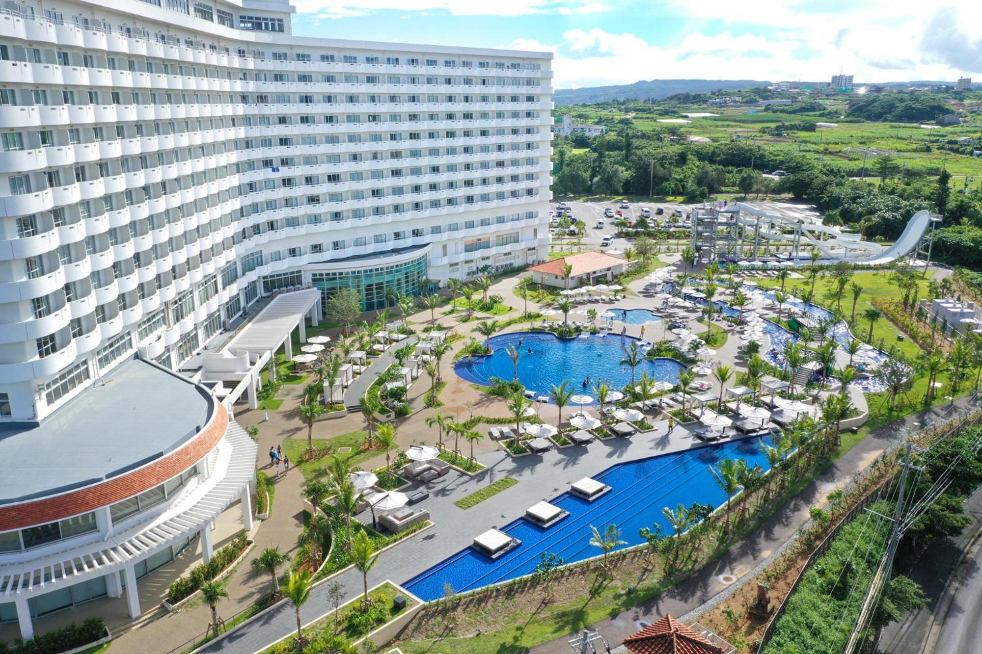 Grand Mercure Okinawa Cape Zanpa Resort Yomitan Exteriör bild