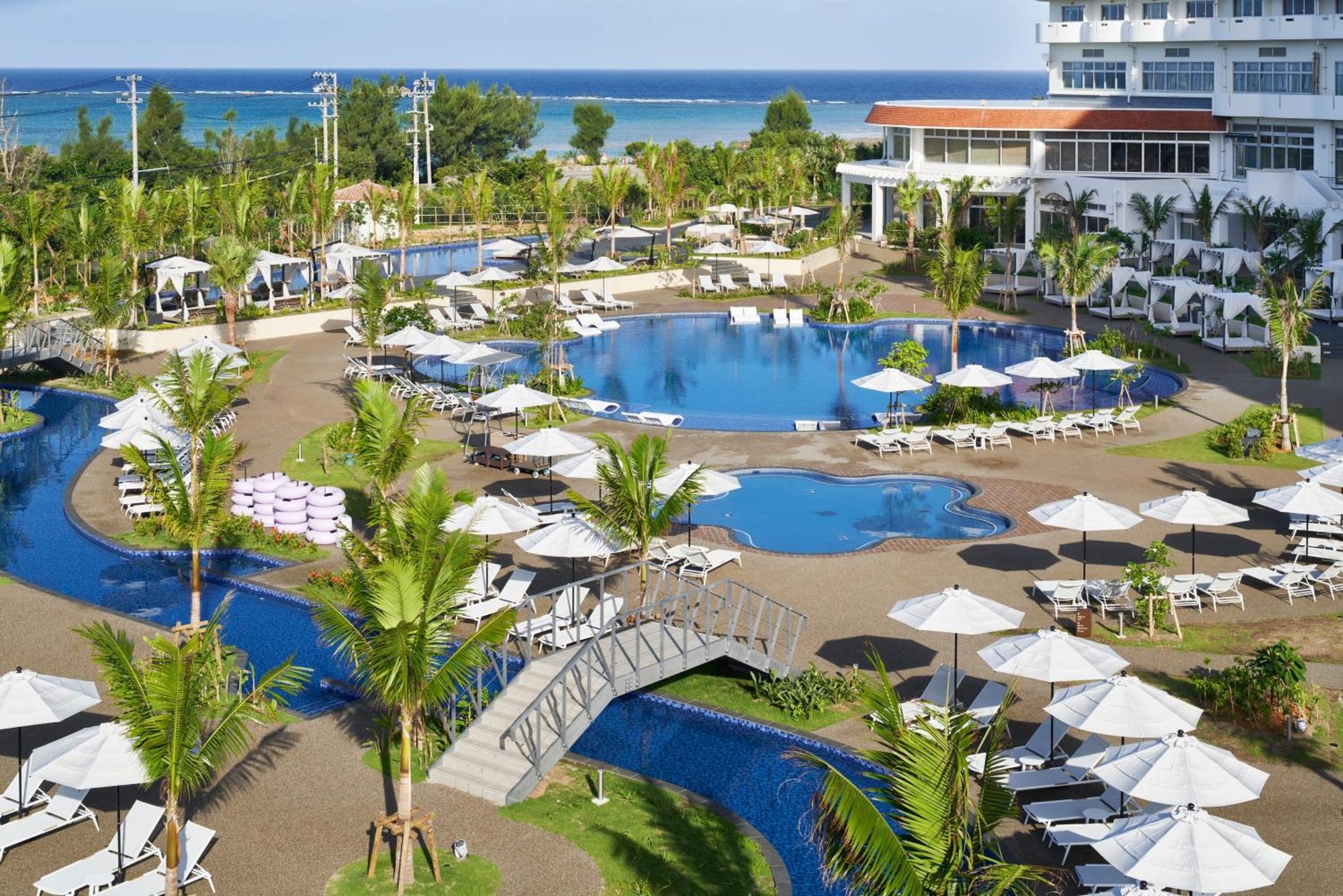 Grand Mercure Okinawa Cape Zanpa Resort Yomitan Exteriör bild