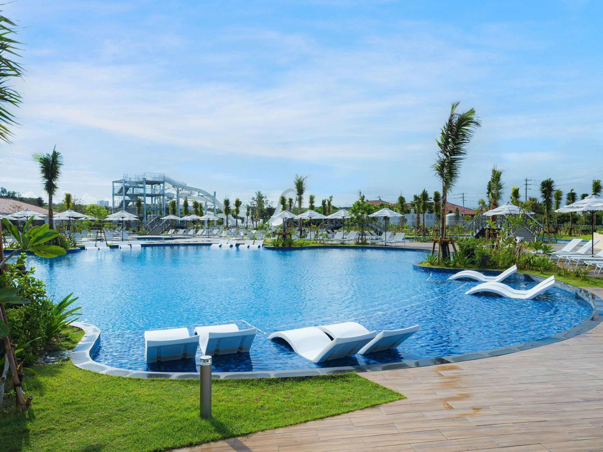 Grand Mercure Okinawa Cape Zanpa Resort Yomitan Exteriör bild